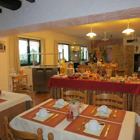 Hostellerie Aspremont 2*
